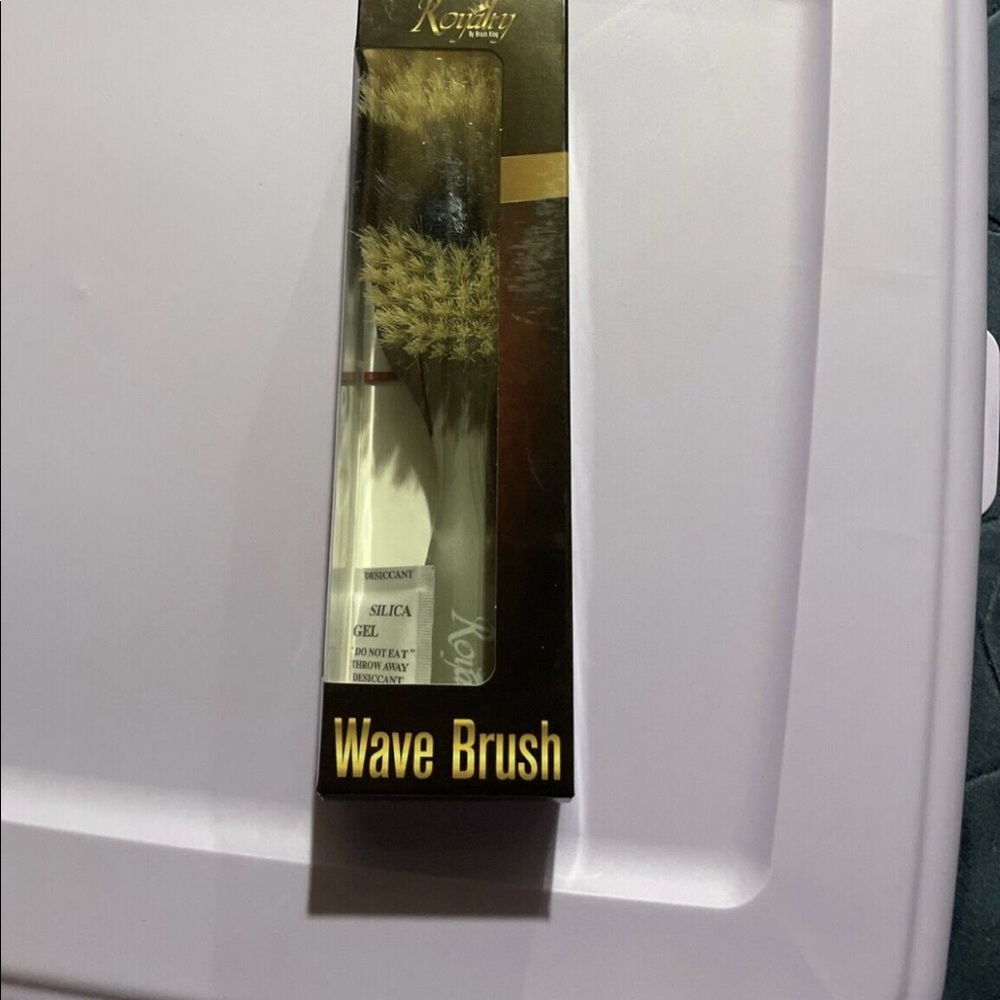 Wave brush brand new
